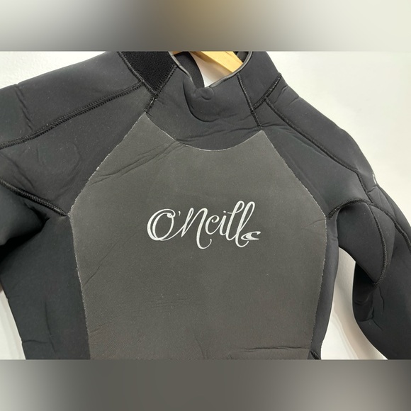 O’NEILL WOMEN'S EPIC 4/3MM BACK ZIP FULL WETSUIT - Picture 6 of 14